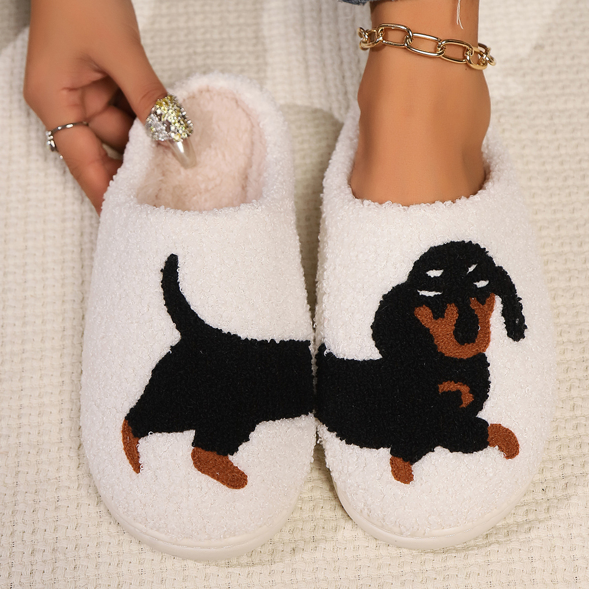 Winter Plush Cute Dachshund Em - Winter Clothing Material ulasan dan harga